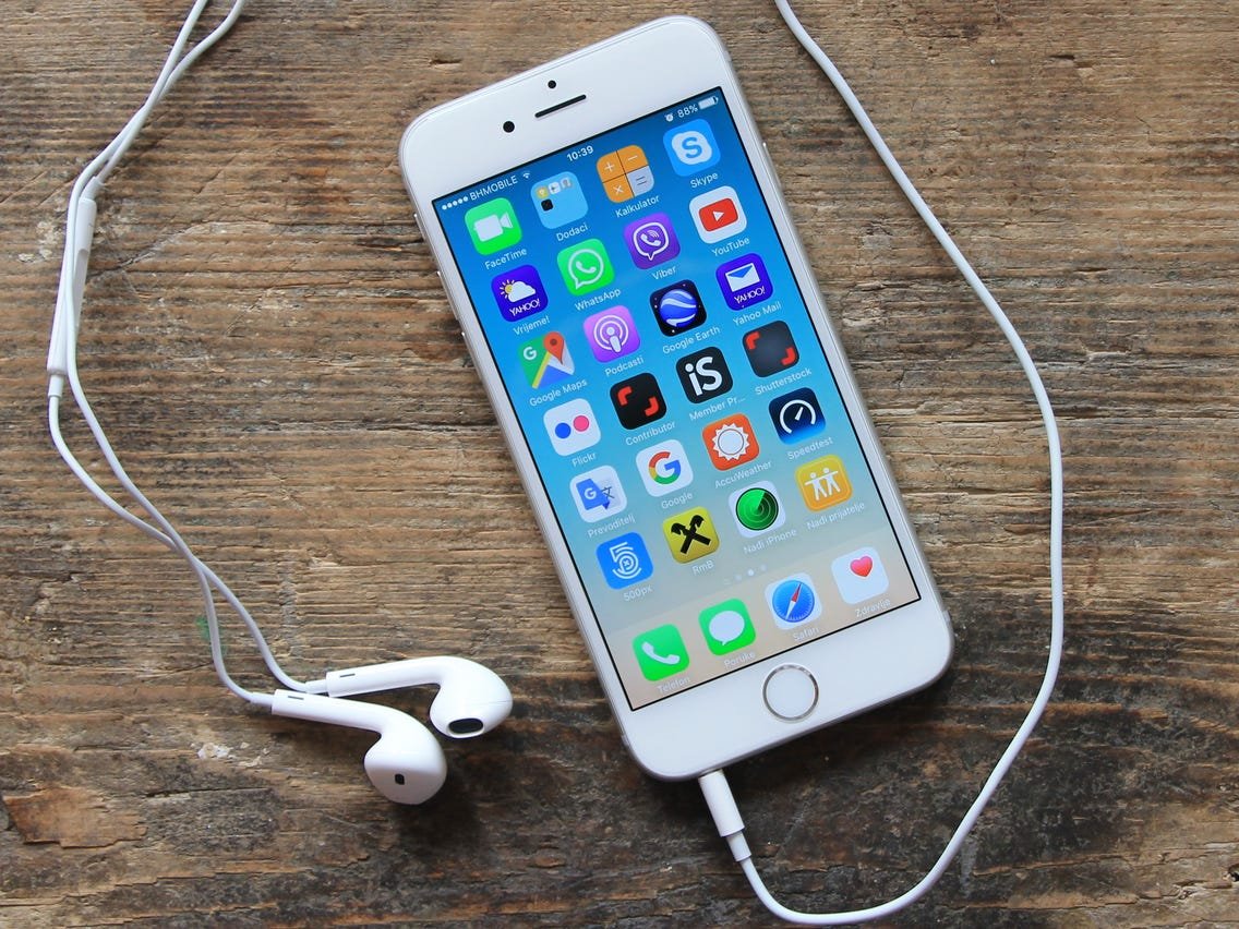 How to Turn Off Music On Your iPhone