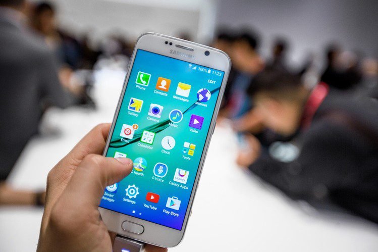 The Complete List of Pre-Installed Apps on Android Devices